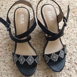 Women’s platform wedges